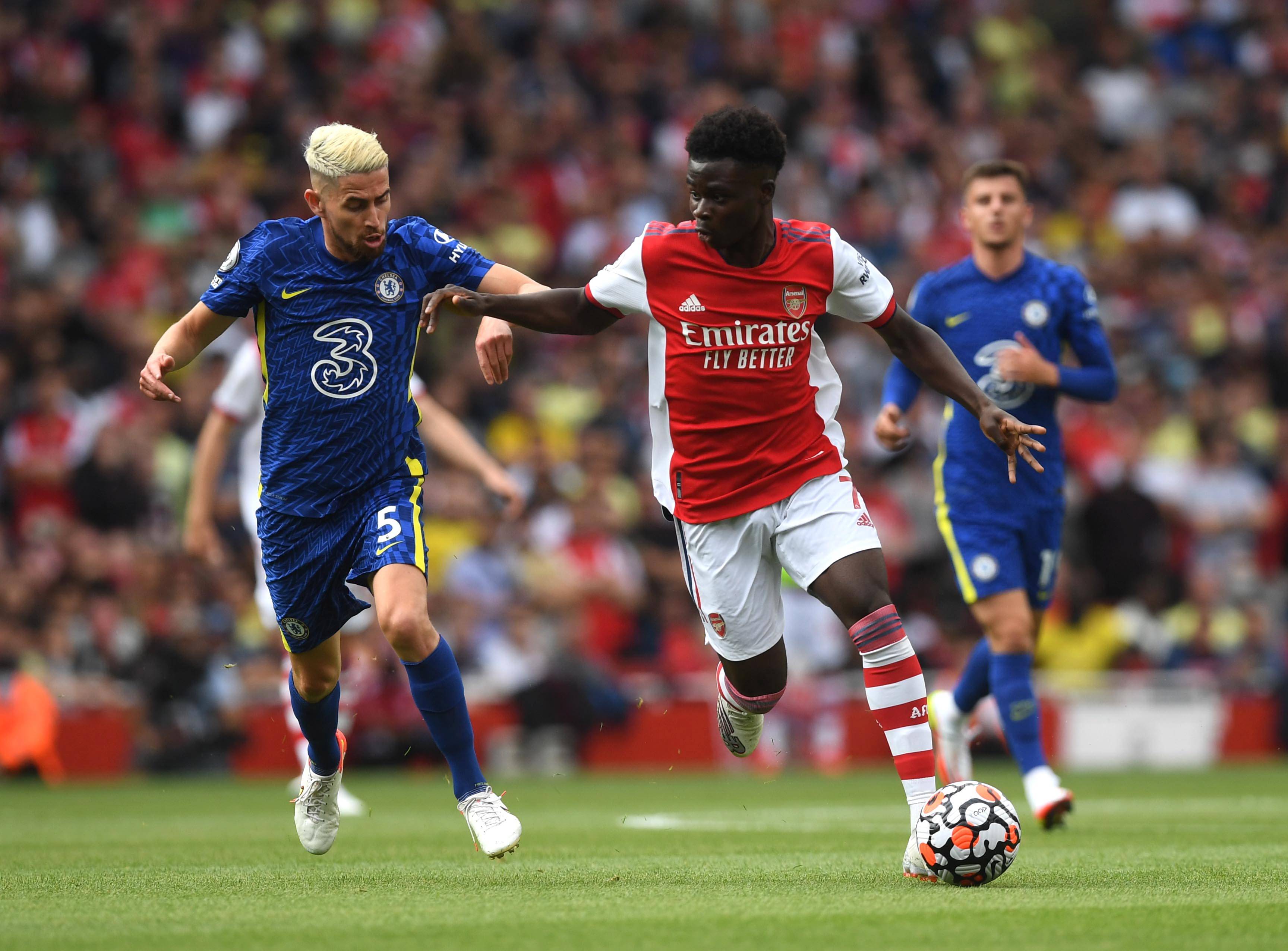 成绩突出 成绩突出