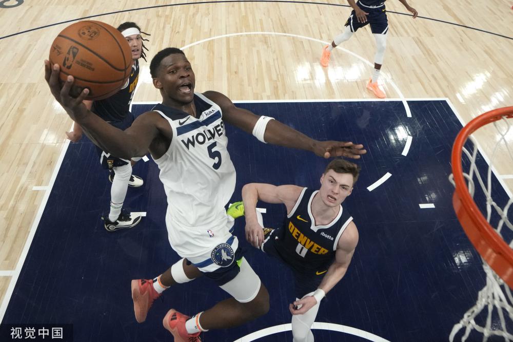 了斯诺克比 了斯诺克比