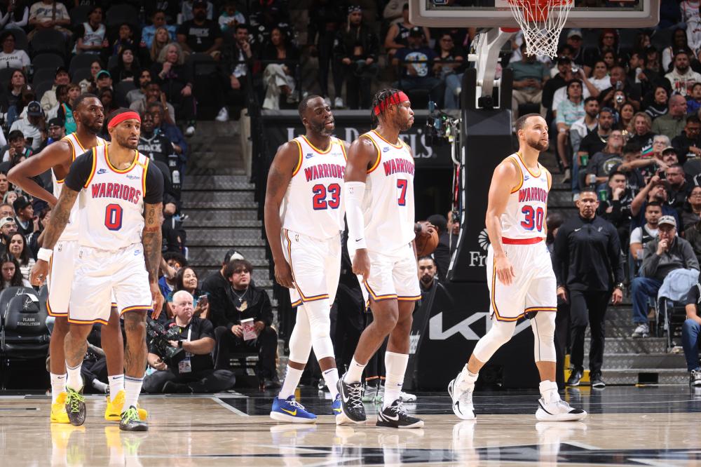 曼4比0迈 曼4比0迈