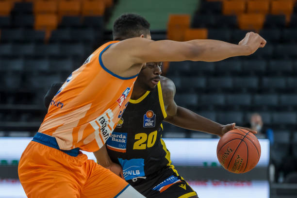 比赛中的亮 比赛中的亮