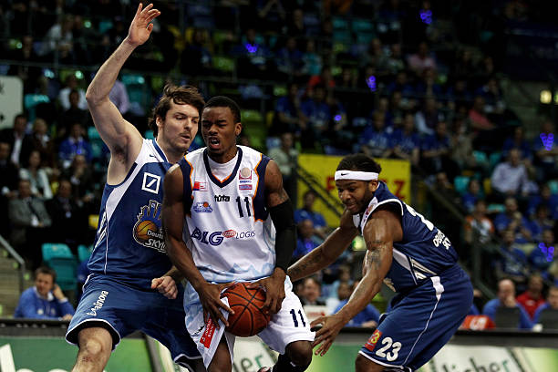 我可以帮你 我可以帮你